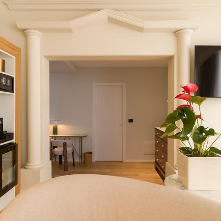 Una Hotels One كاتانيا المظهر الخارجي الصورة