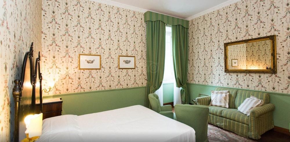 Una Hotels One كاتانيا المظهر الخارجي الصورة